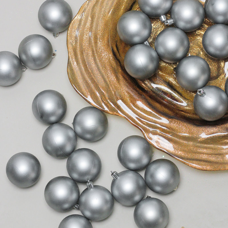 2.5 " Plastic Bauble