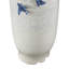 Vase décoratif en céramique blanche-125496337