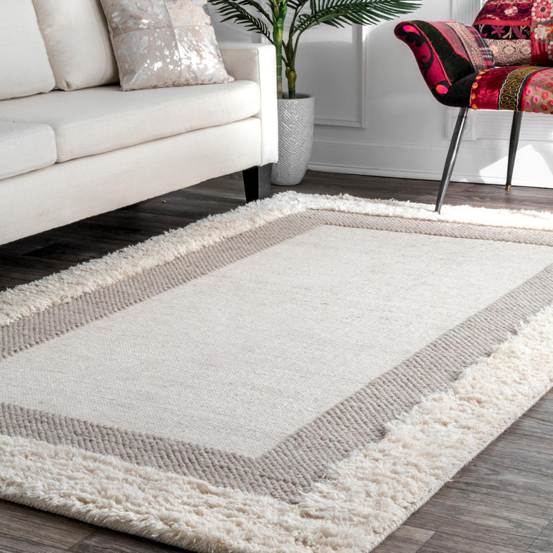 Tapis ivoire / crème à bordure en laine fabriqué à la main Joan, Rectangle 5 pi x 8 pi