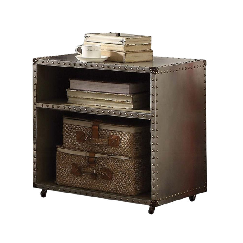 Table de chevet en aluminium à 2 tablettes avec garniture cloutée et roulettes
