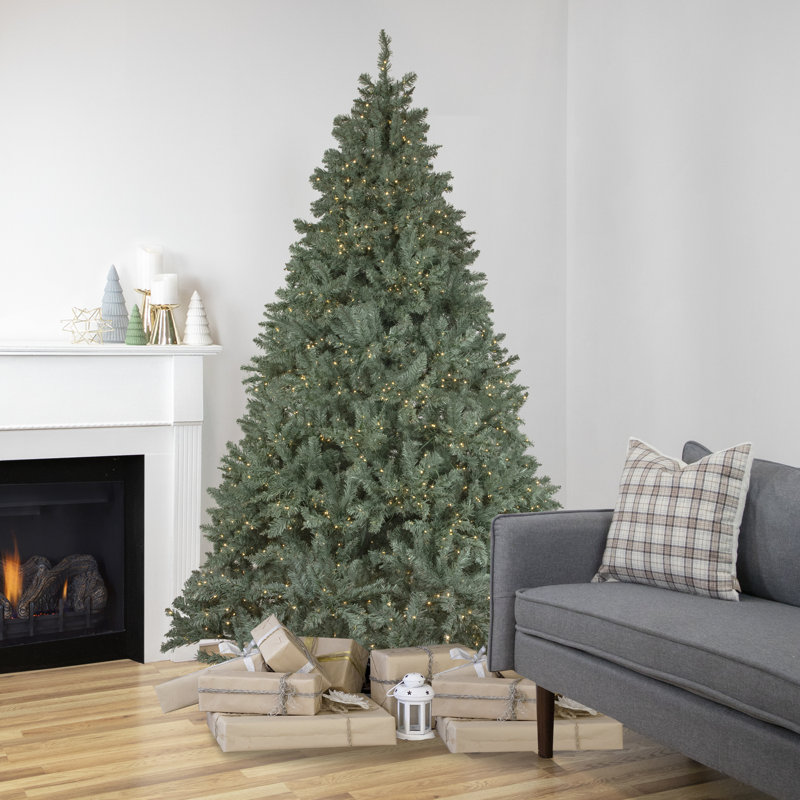 Arbre de Noël artificiel à DEL 7,5 pi avec lumières DEL