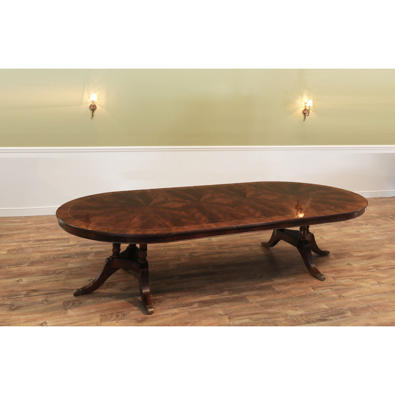 Round Mahogany Dining Table Opens To 10 Feet  Seats 12