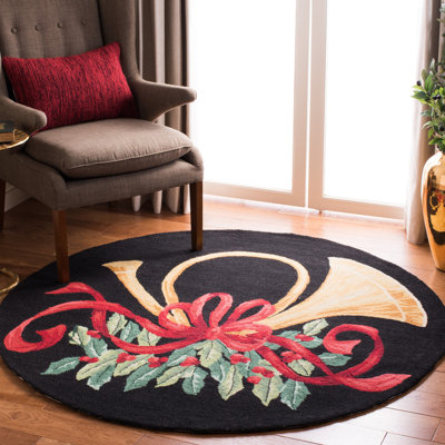 Encratis Hand Hooked Wool Pile Floral Rug in Black