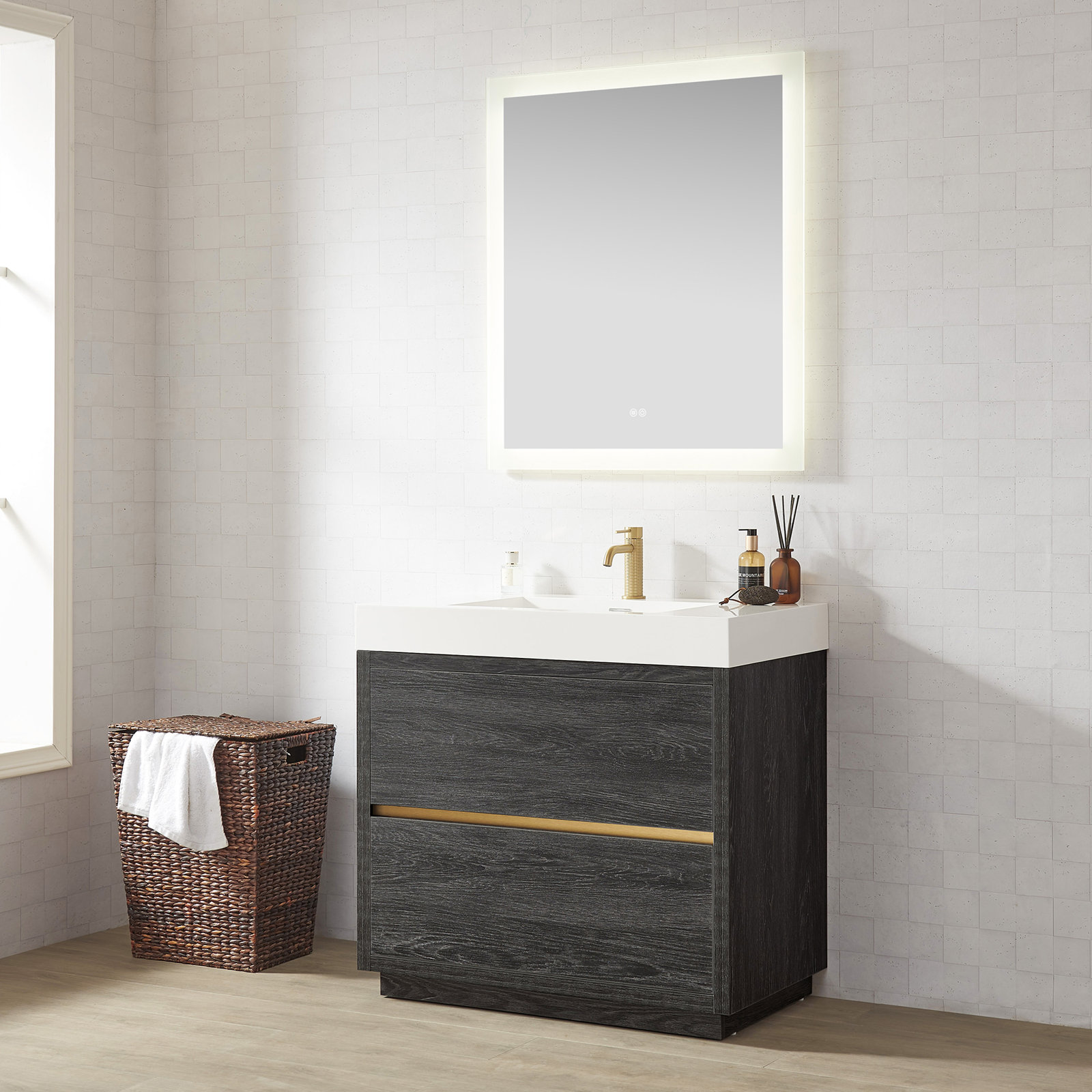 Beira Single Bathroom Vanity, North Carolina Oak, White, 36"