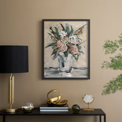 «Neutral & Peach Arrangement I», reproduction encadrée - bois massif