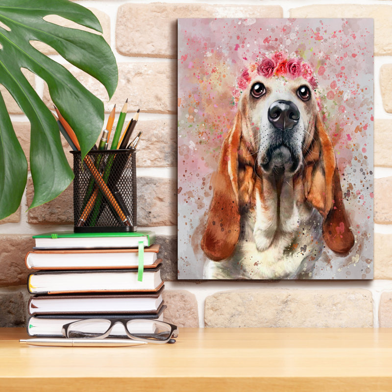 «Flower Crown Basset Hound» par Furbaby Affiliates, art mural sur toile, H 16 po x l 12 po x P 0,75 po