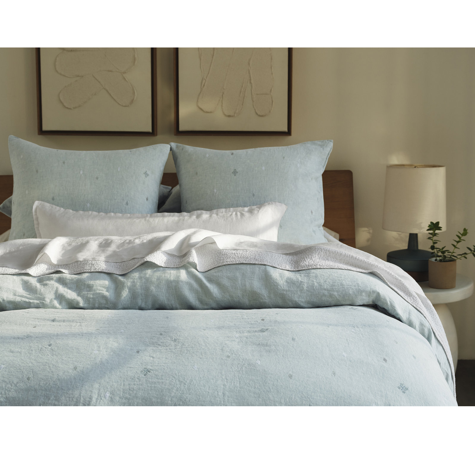 Cambria Linen Duvet Cover Set, King Duvet Cover, Pacific Blue Chambray w/ Multi