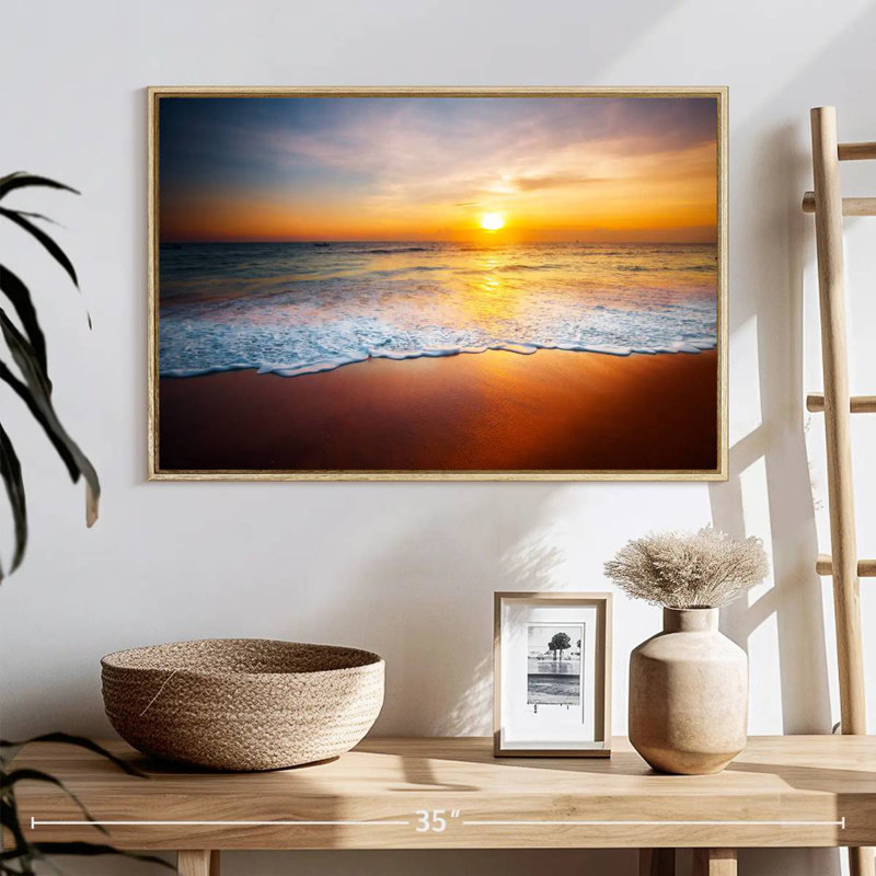 Coucher de soleil sur les vagues mousseuses, 25 po x 17 po, Cadre flottant en bois naturel