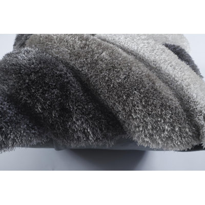 Mateos Collection Geometric Shag Pillow, 20" x 20"