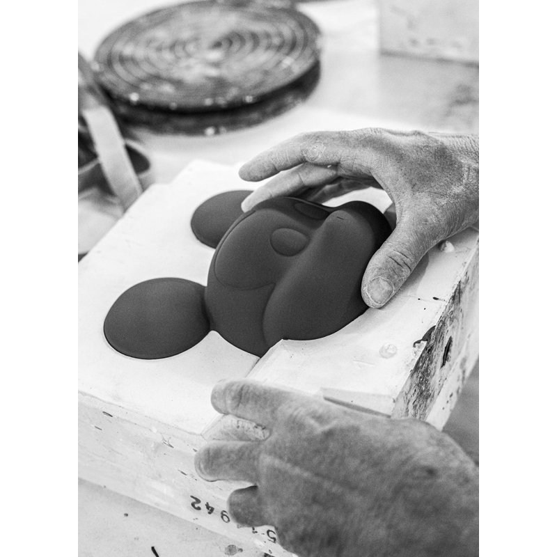 Mickey Total Black