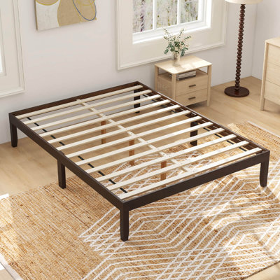 Base de lit plateforme en bois 14 po avec pieds en bois d'hévéa