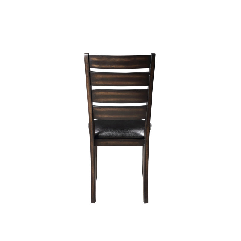 2 chaises d'appoint en noir et aspect. Capacité de poids de 220 lb. Profondeur du siège de 16 po. Hauteur de 20 po. Revêtement élégant. Coussin en mousse confortable. Style de fabrication.