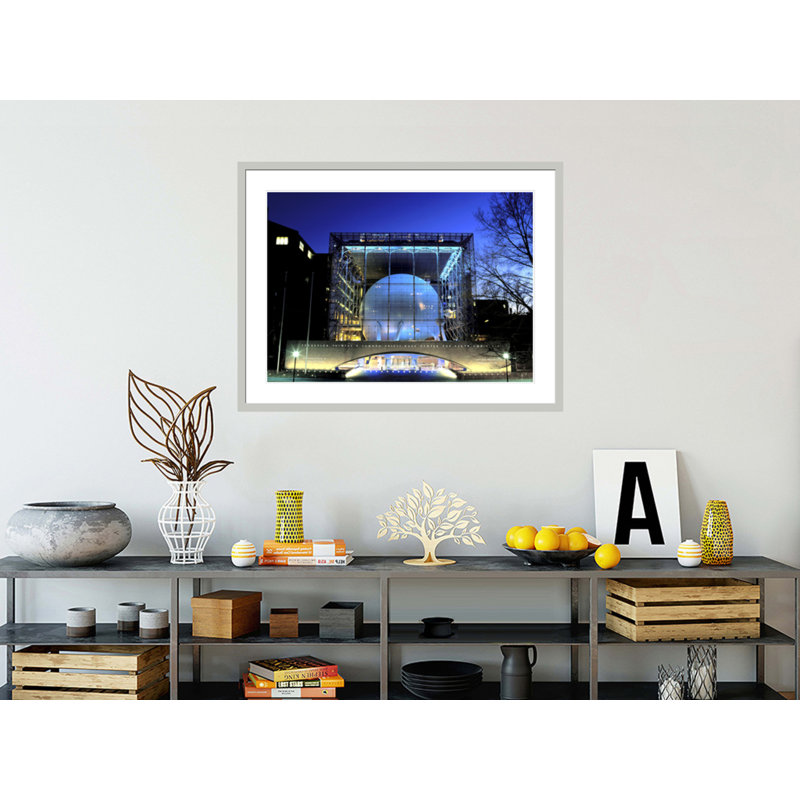 «Rose Center for Earth and Space» par Anonyme - Impression giclée encadrée, H 31,76 po x l 41,5 po