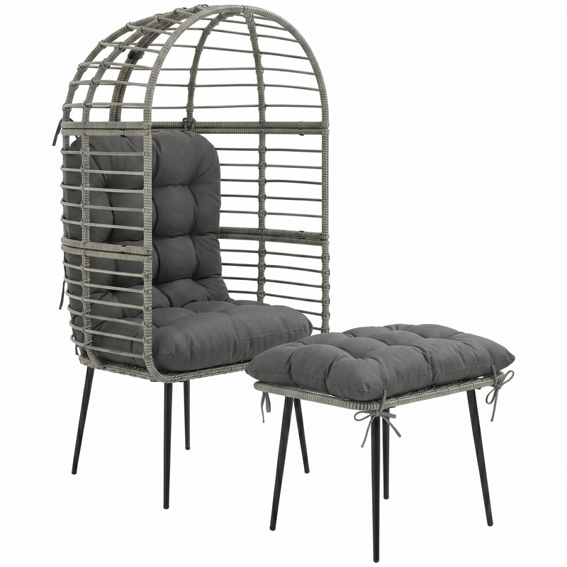 Outdoor Lounge Chair, Light Grey Cushion/Grey Frame