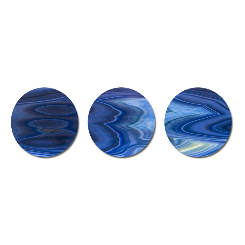 Abstract Wall Decor on Metal