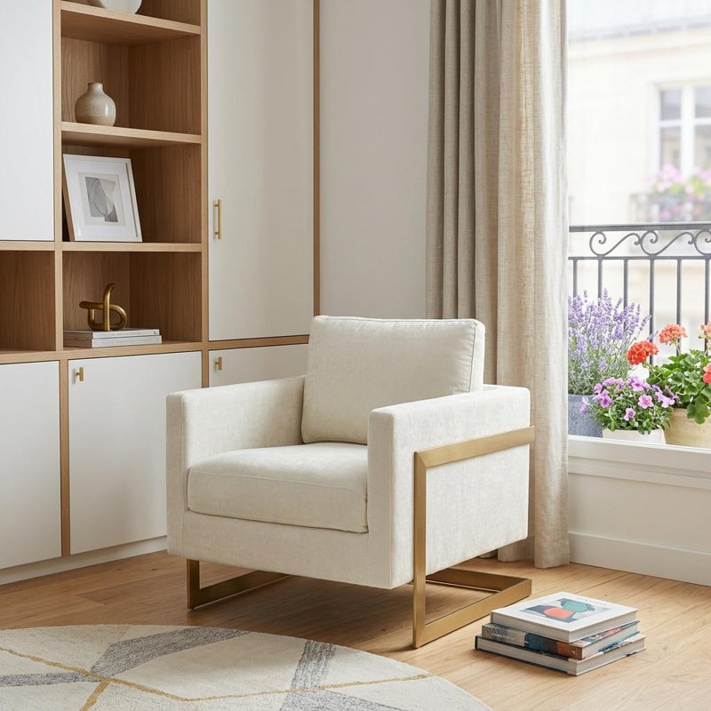 Chaise avec accoudoirs rembourrée 34 po crème et or