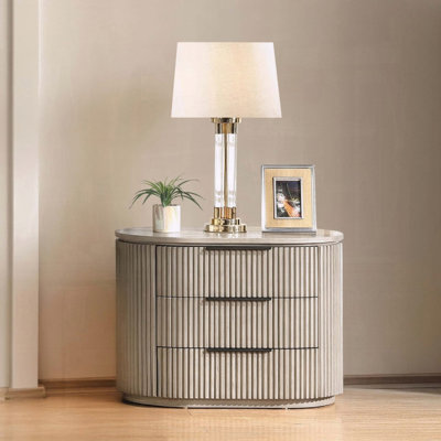Table de chevet en chêne clair avec port USB, Type-C et prises