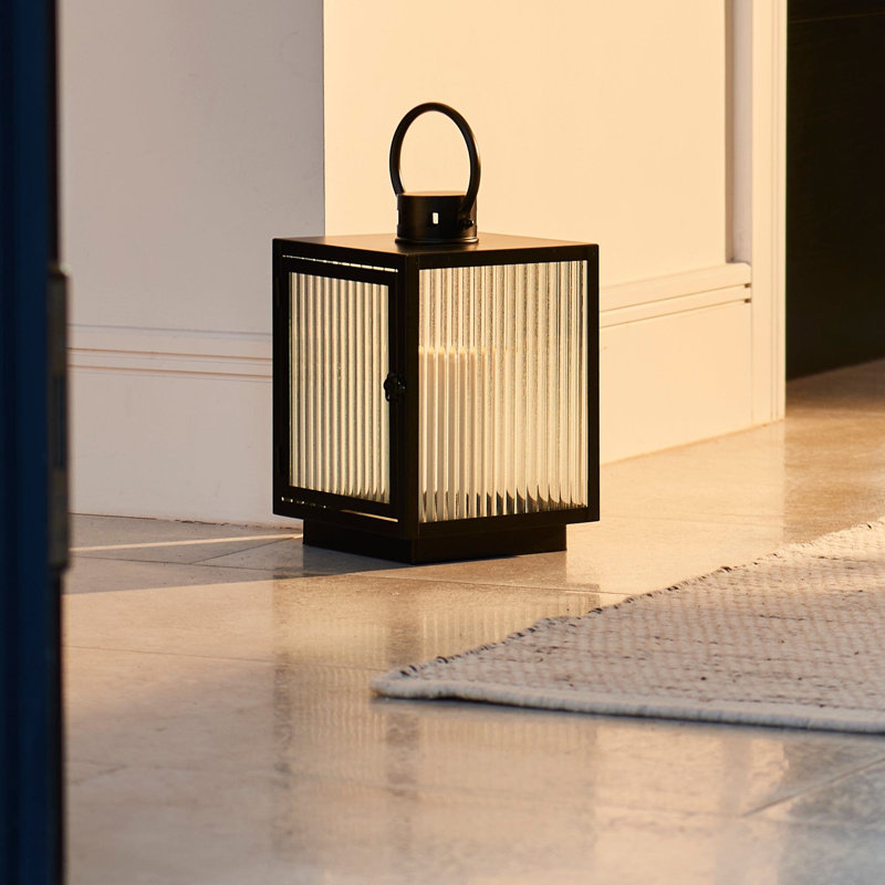 No Power Source Required / Manual Outdoor Lantern, 2.46cm H x 32cm W x 20cm D