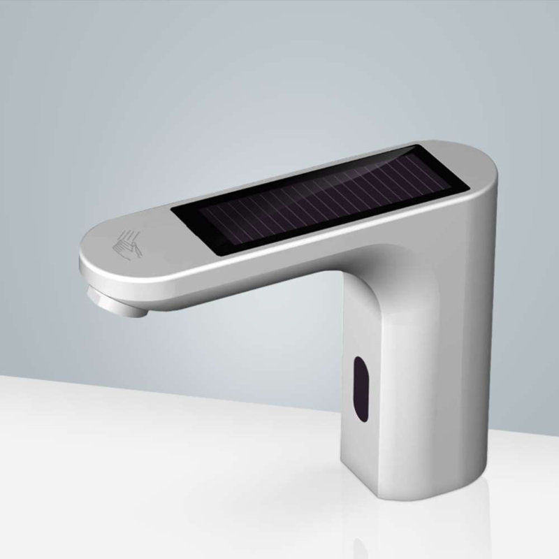 Robinet solaire avec distributeur de savon sans contact Bavière, technologie écologique, sans contact et hygiénique