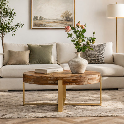 Table basse ronde rétro avec plateau en bois de sapin et pieds croisés