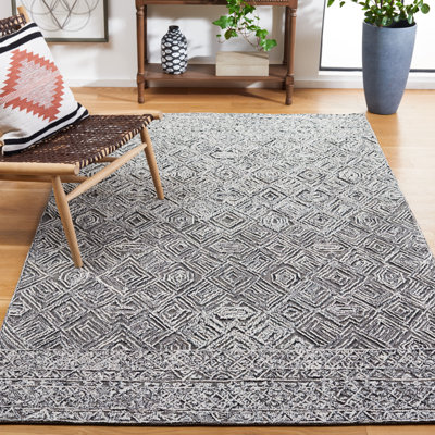Ginessa Textual Hand Tufted Wool/Cotton Geometric Rug in Gray/Ivory
