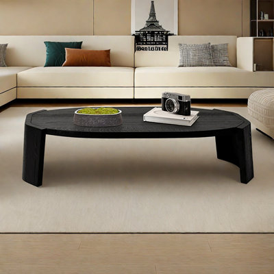 Table basse simple en bois massif