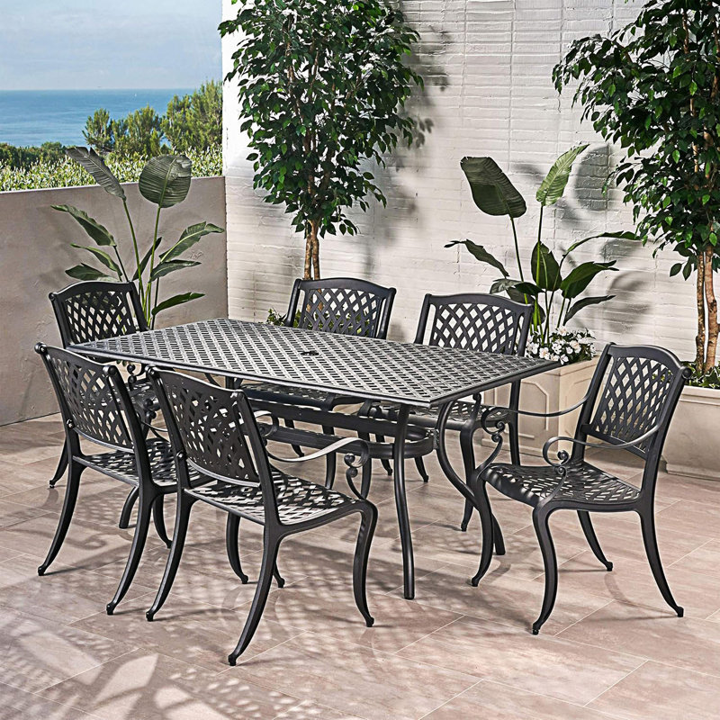 Rectangular 6 - Person Dining Set