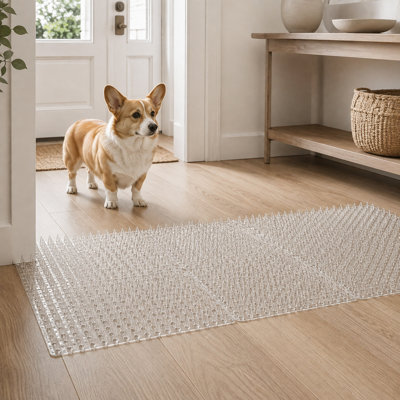 Paquet de 12 tapis pour chat avec pointes - 16,5 po x 13,4 po, coussins dissuasifs pour animaux de compagnie flexibles et coupables, protecteur de mobilier en plastique PP emboîtable pour une utilisation intérieure / extérieure, tapis Spike Humain pour chats et chiens (transparent)