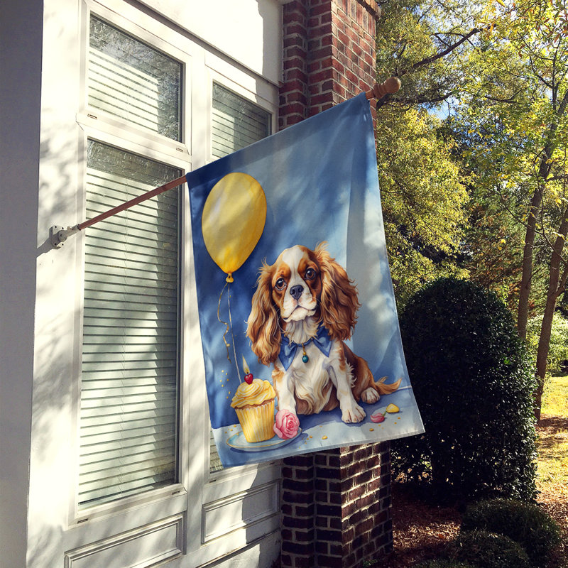Drapeau «Happy Birthday House», Épagneul Cavalier