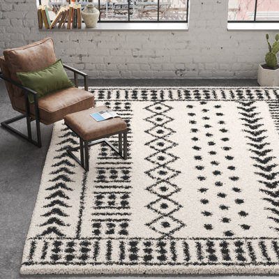 Hilary Geometric Indoor Rug