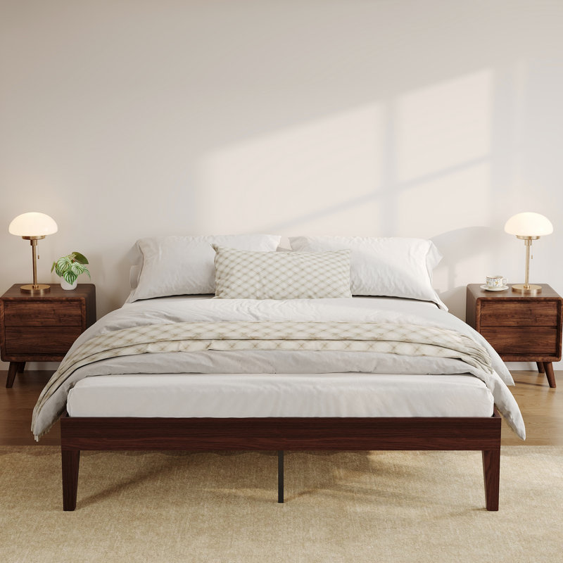 Structure de lit plateforme en bois robuste de 14 pouces, grand lit - Support à lattes robuste - Conception silencieuse - Assemblage facile - Rangement sous le lit - Mobilier de chambre à coucher robuste - Aucun sommier requis - Noyer rouge