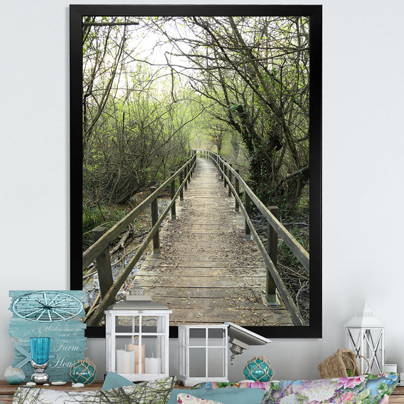 Walkway In The Forest - Décoration murale traditionnelle sur toile, Toile avec cadre noir, H 20 po x l 12 po x P 1 po