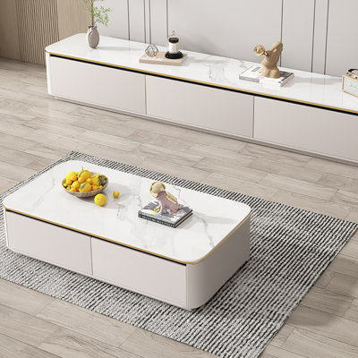 Table basse en bois massif