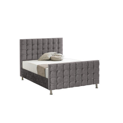 Jordyn Upholstered Bed