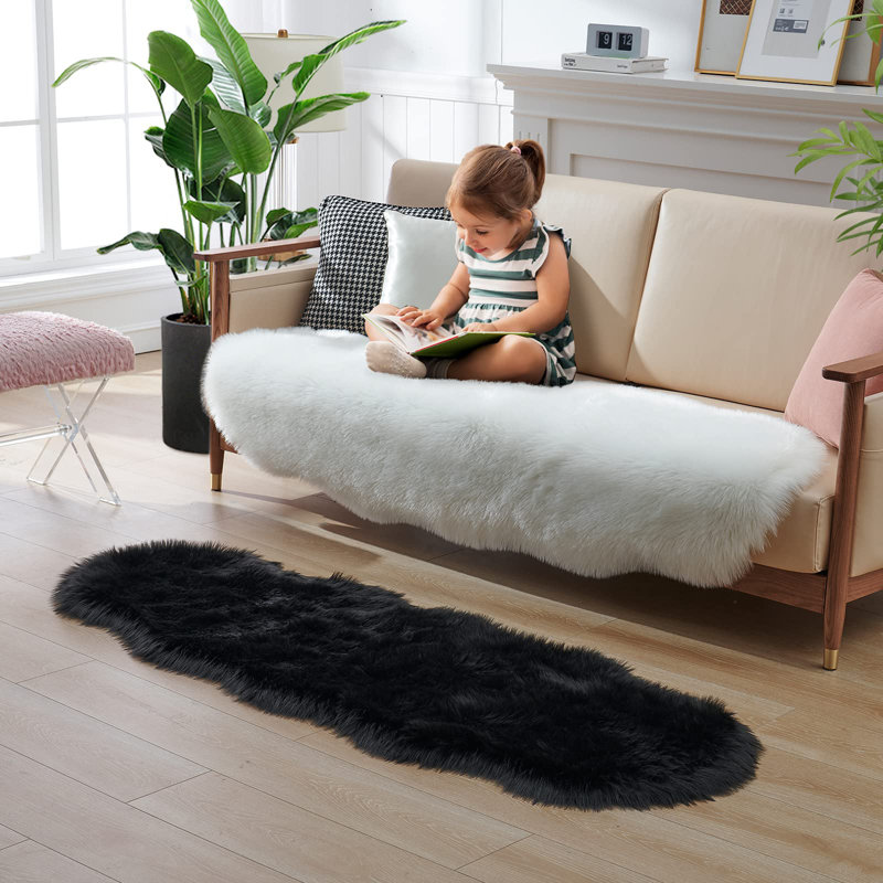 Faux Sheepskin Indoor Rug, Novelty 2' x 6'