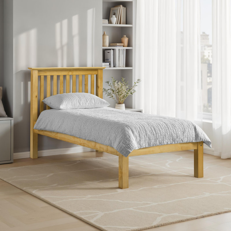 Scoggins Bed, Single (3'), Pine, Mattress not Included