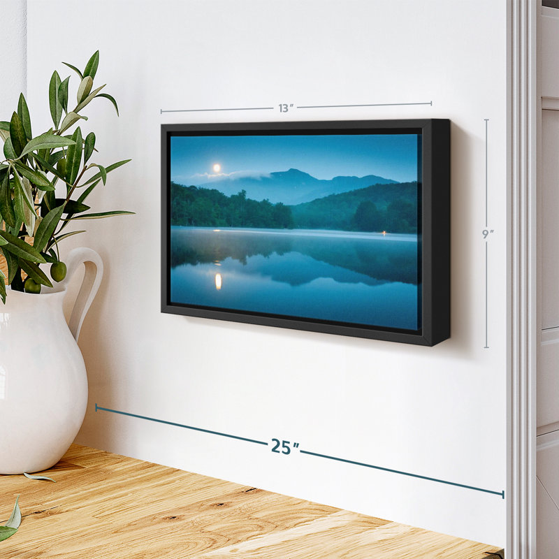 Nature «Moon Landscape Canvas Print», H 9 po x l 13 po