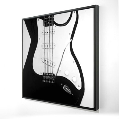 " Black Electric Guitar "