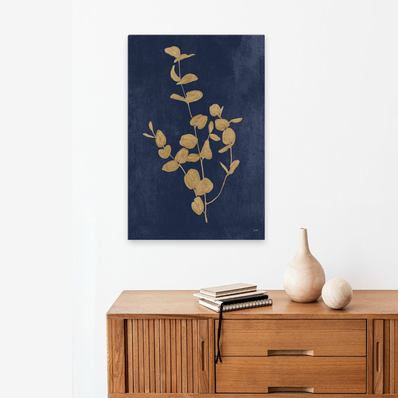 «Botanical Study II Gold» - art botanique eucalyptus bleu doré, H 24 po x l 16 po
