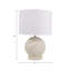 Lampe de table moderne en résine avec base ronde pour le salon - table de chevet élégante, petite lampe de table ou tables d'appoint de chambre à coucher - 22 po, ivoire et blanc