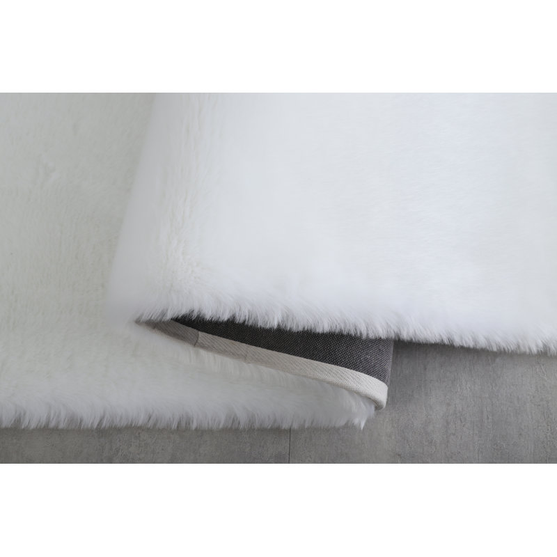 Tapis blanc à poils longs Mane, Rectangle 5 pi x 8 pi