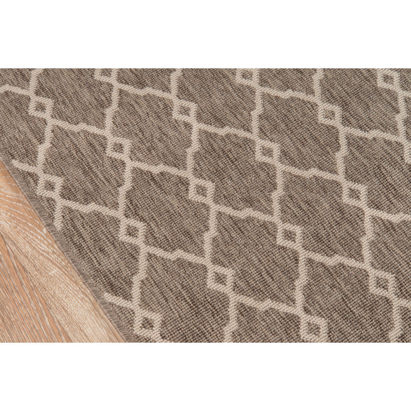 Tapis taupe Yepez, Rectangle 2 pi 3 po x 4 pi 6 po
