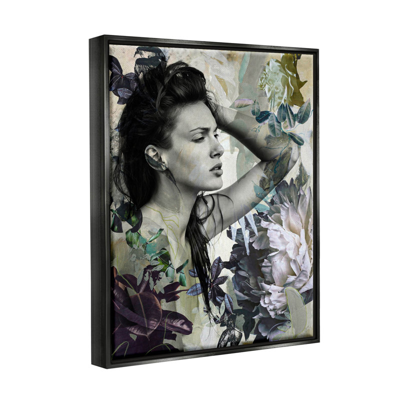 «Floral Blossom Woman Collage», art giclée par Design Fabrikken, H 31 po x l 25 po x P 1,7 po, Cadre flottant noir de jais