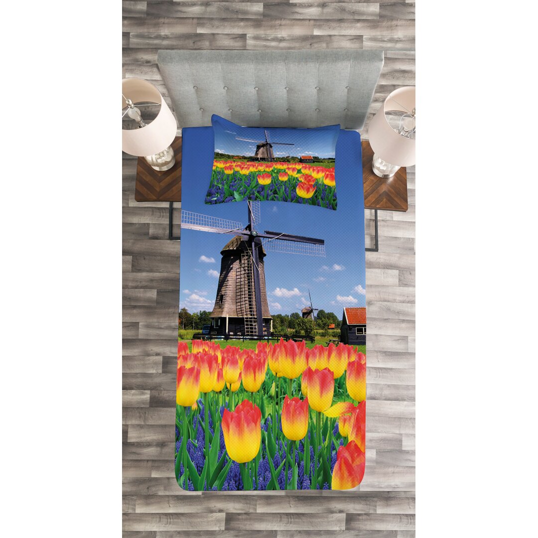 Gestepptes Bettdecken-Set, Blooming Tulip Windmill, Blume, Gelb / Blau