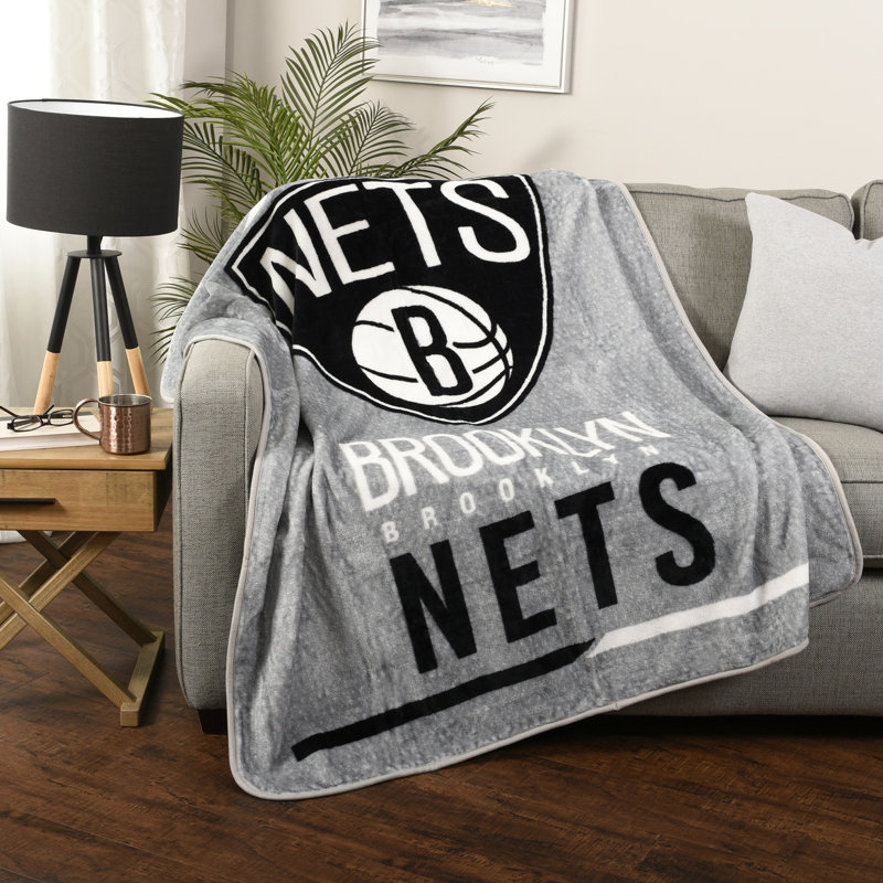 Jeté NBA Los Angeles Lakers, Brooklyn Nets