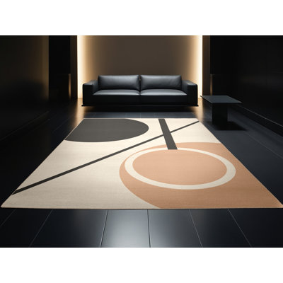 Tapis beige moelleux et moelleux avec anneaux de gymnastique moelleux - reliure beige