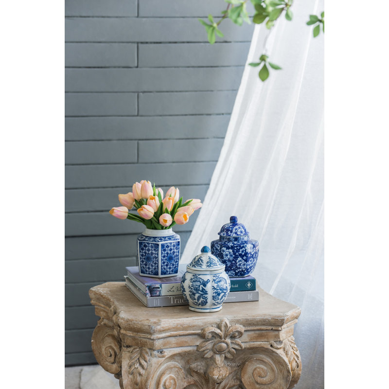 Urnes et pots en céramique bleu Waterhouse