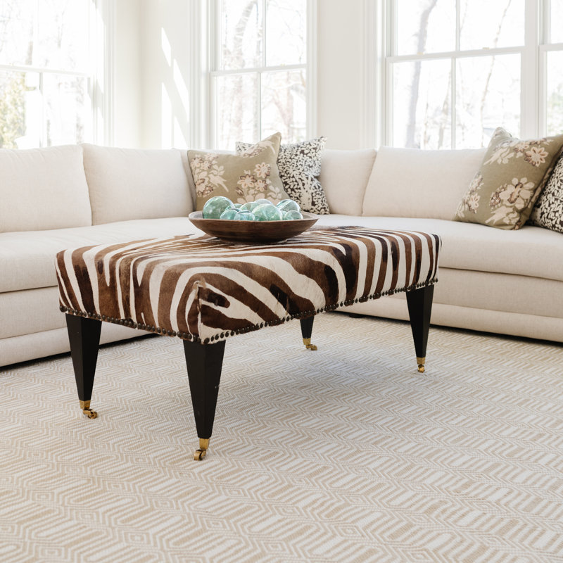 Geometric Area Rug in Beige, Rectangle 7'6" x 9'6"