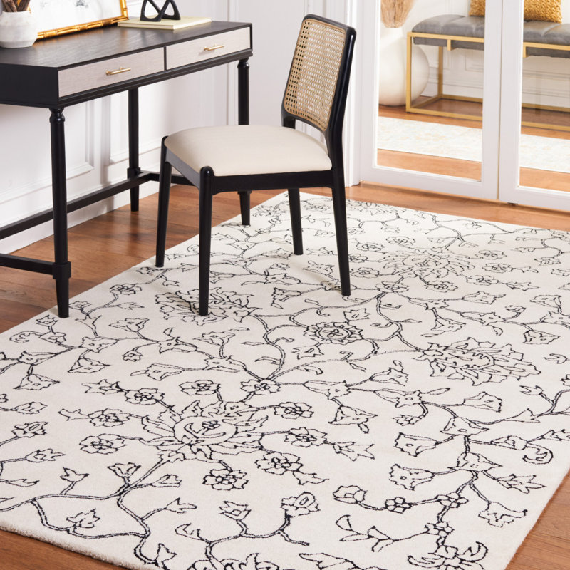 Elizaida Hand Tufted Wool/Viscose Floral Rug in Ivory/Black, Rectangle 5' x 8'
