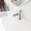 Robinet de salle de bain moderne à poignée simple et cascade Waterfall